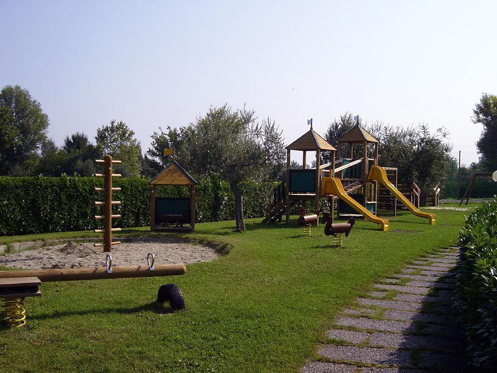 Villaggio Barbara Moniga del Garda Exteriör bild